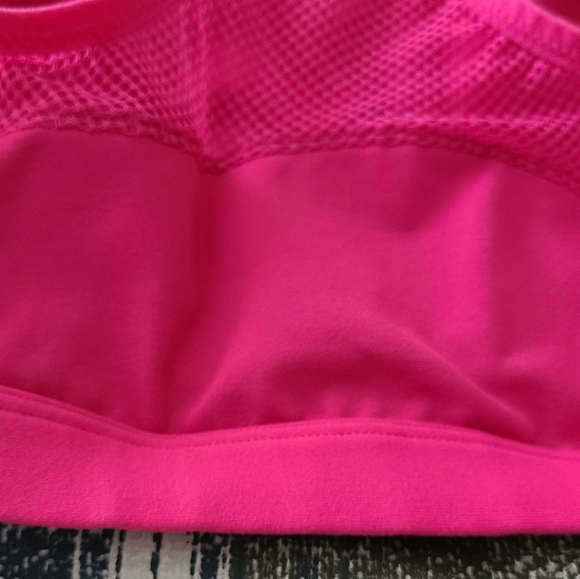 Sports Bra - Picture 3 of 7